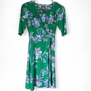 Vince Camuto Floral Green Wrap Dress Size 2